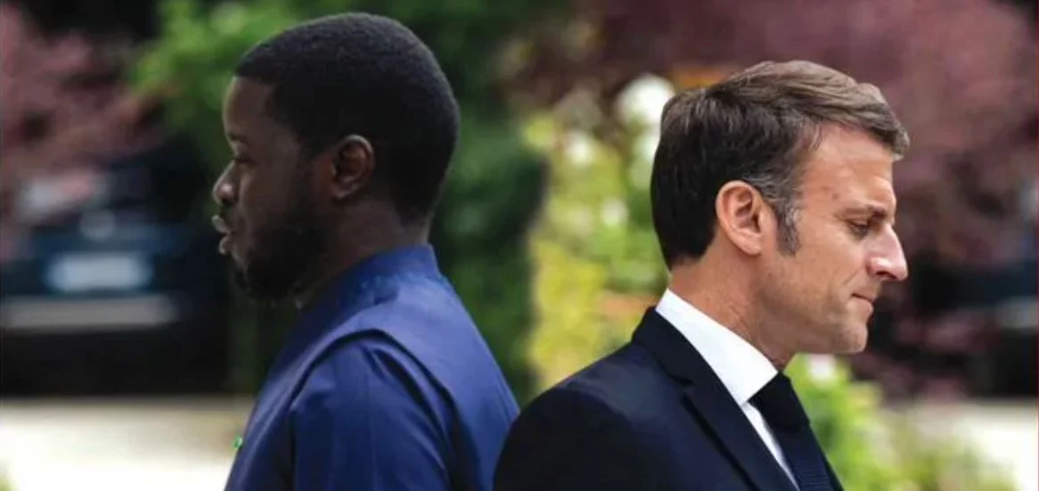 Portrait officiel d'une personnalité sénégalaise