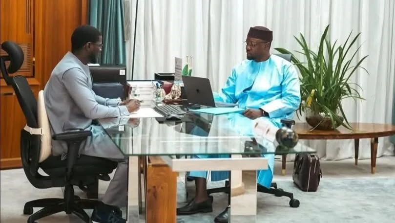 Rencontre entre le président Bassirou Diomaye Faye et le Premier ministre Ousmane Sonko au palais présidentiel