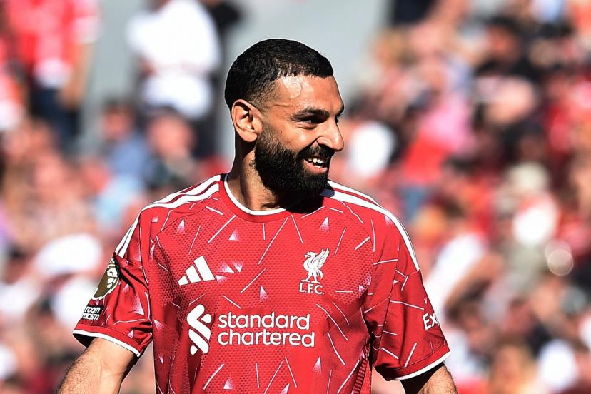 Mohamed Salah célébrant une passe décisive avec Liverpool contre Brentford