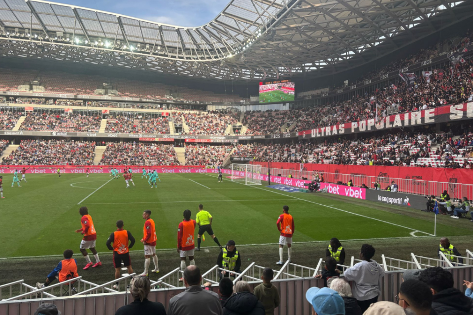 L'Allianz Riviera, antre de l'OGC Nice, prêt pour un match historique