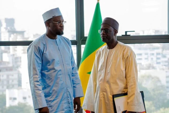 Cérémonie de passation de service entre Ousmane Sonko et Al Aminou Lo
