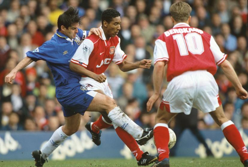 Nicolas Anelka lors d’un match contre Chelsea en avril 1997.