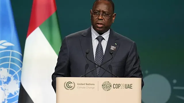 Macky Sall et Bassirou Diomaye Faye lors d'un échange officiel