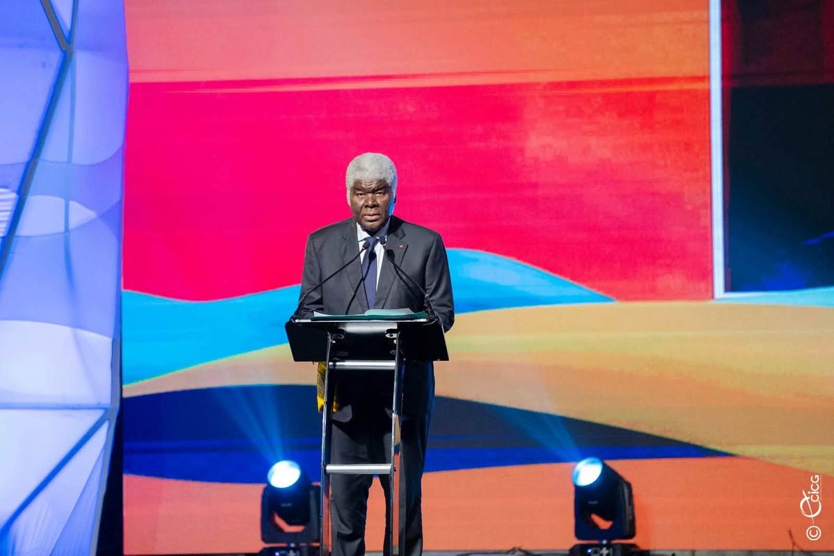 Côte d'Ivoire : le Premier ministre en réunion avec des investisseurs pour le PND 2026-2030