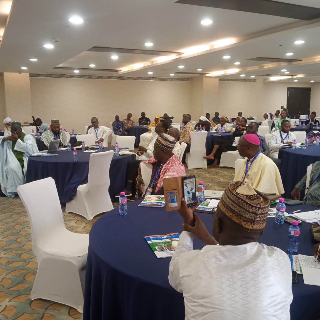 Vue d'ensemble des participants au forum de Niamey